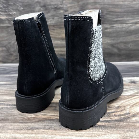 NIB Clarks Opal Sky 8.5M Black Suede Comfort Pull On Ankle Boots Bootie - Picture 7 of 11